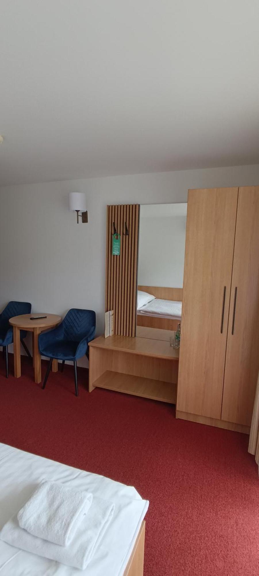 Ski Hotel Piwniczna-Zdroj エクステリア 写真