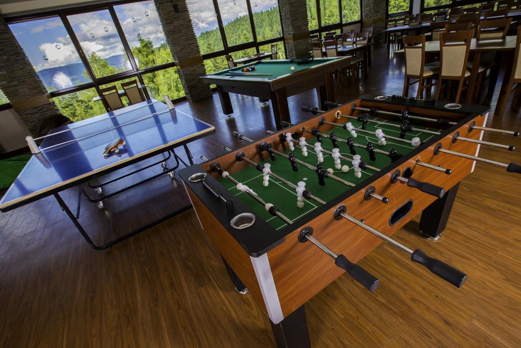 Ski Hotel Piwniczna-Zdroj エクステリア 写真